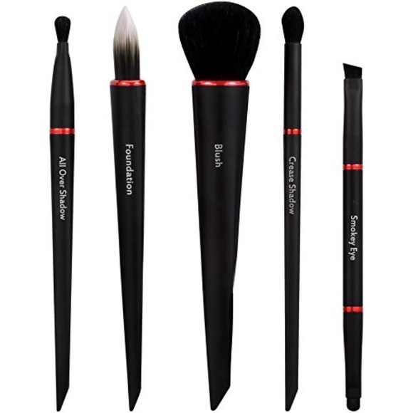 REVLON Essential Brush Kit (New) - Picture 6 of 6